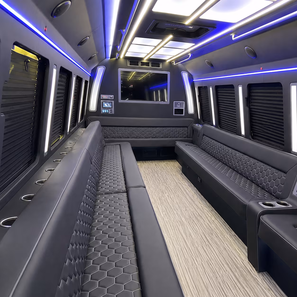 Dallas Winery Tour & Pub Crawl Transportation